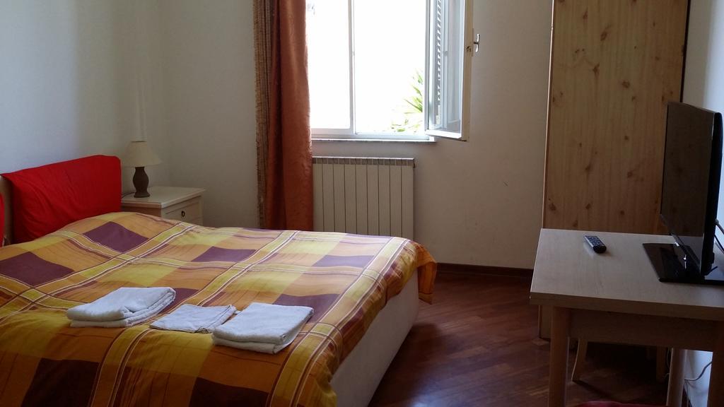 Tower'S Garden Bed & Breakfast Pisa Bagian luar foto