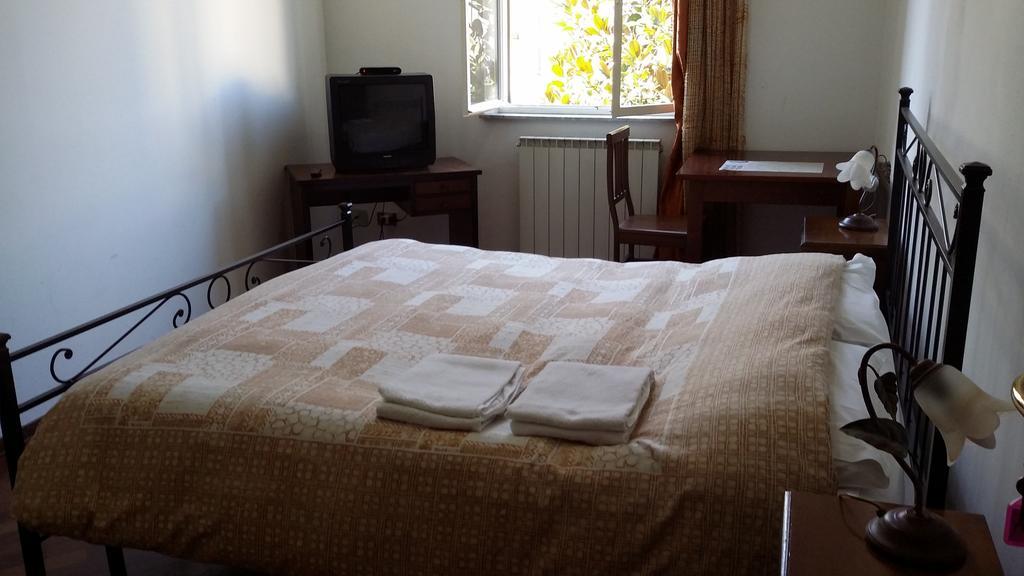 Tower'S Garden Bed & Breakfast Pisa Bagian luar foto