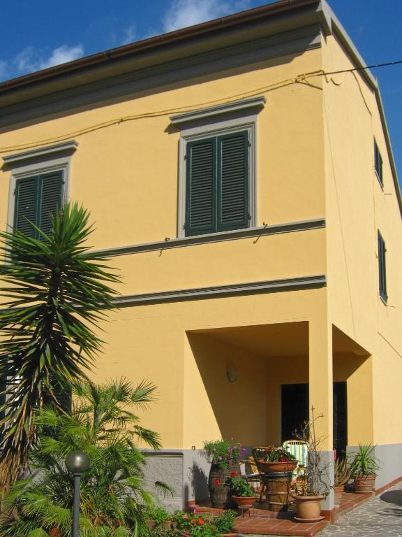 Tower'S Garden Bed & Breakfast Pisa Bagian luar foto