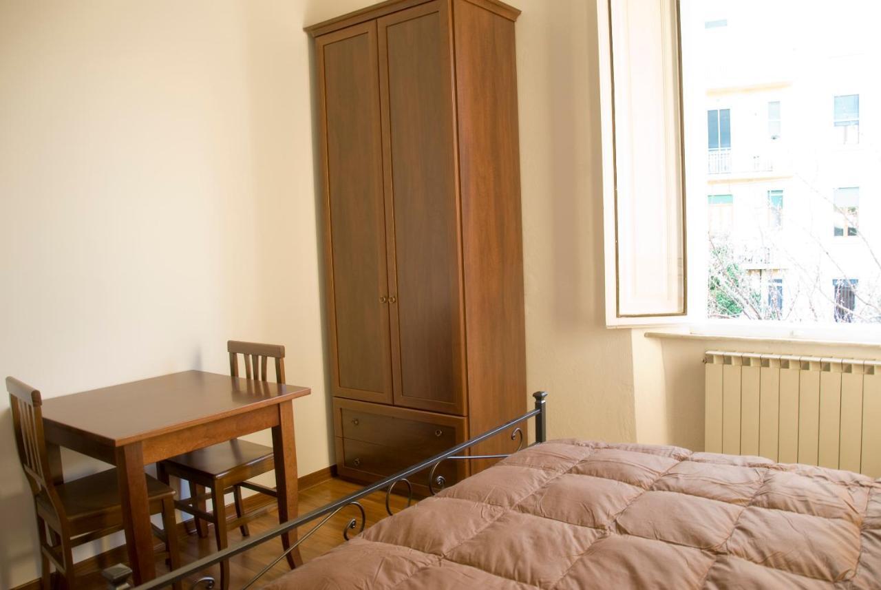 Tower'S Garden Bed & Breakfast Pisa Ruang foto
